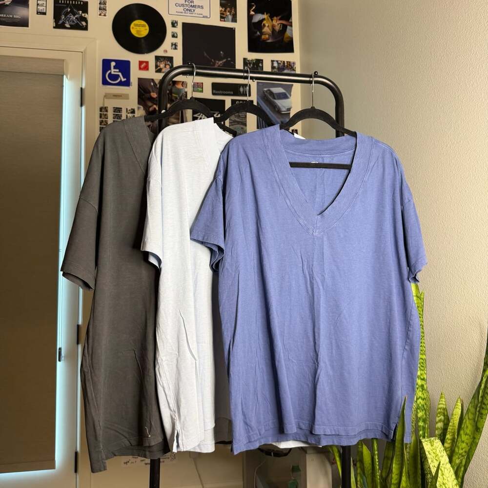 bundle of 3 Aerie Extreme Boyfriend V-Neck T-Shirt